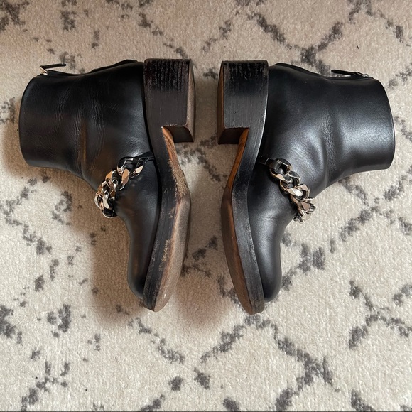 Givenchy chain strap ankle boot - Picture 14 of 16